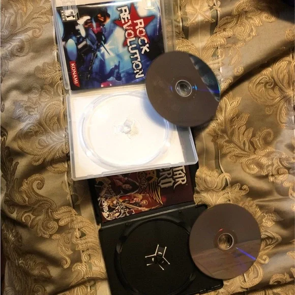 PS3 Guitar Hero Aerosmith/Rock Revolution games - Picture 3 of 6